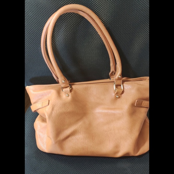 COPY - Charming Charlie Satchel bag tan zip closure - Picture 2 of 10